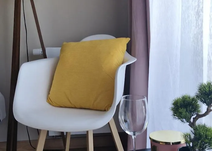 Elite 5 Jezyce- Baranczaka 5 Poznan