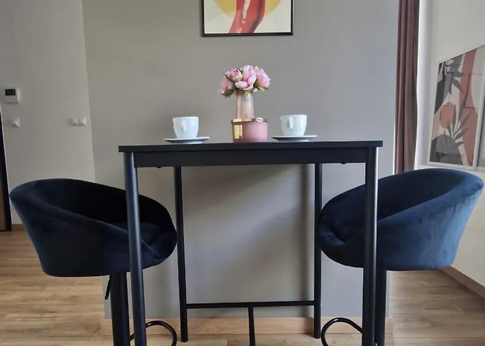 Elite 5 Jezyce- Baranczaka 5 * Poznan